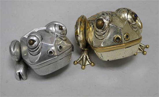 Frank Meisler, two metal frogs